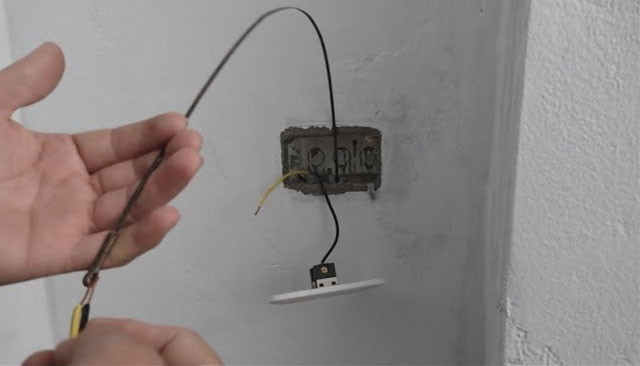 bajar neutro de caja de iluminacion